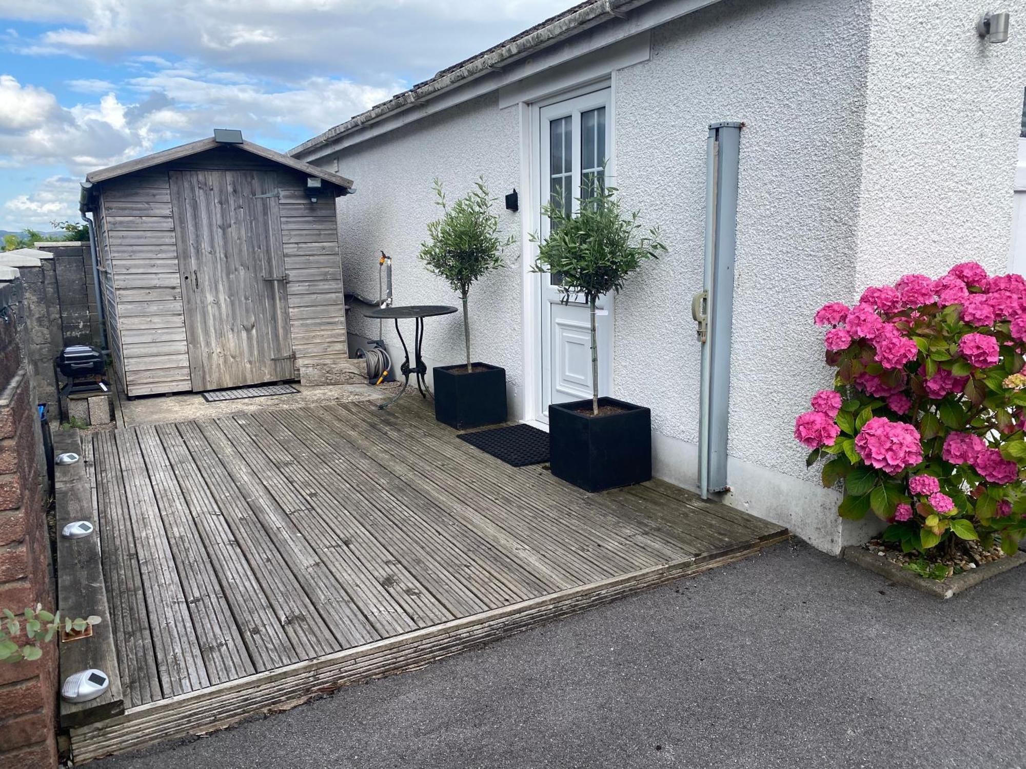 The Shed Bed and Breakfast Merthyr Tydfil Eksteriør billede