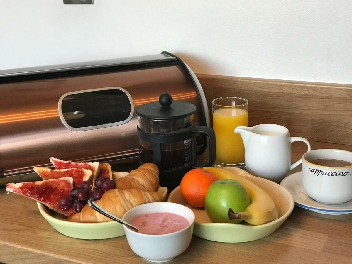 The Shed Bed and Breakfast Merthyr Tydfil Eksteriør billede